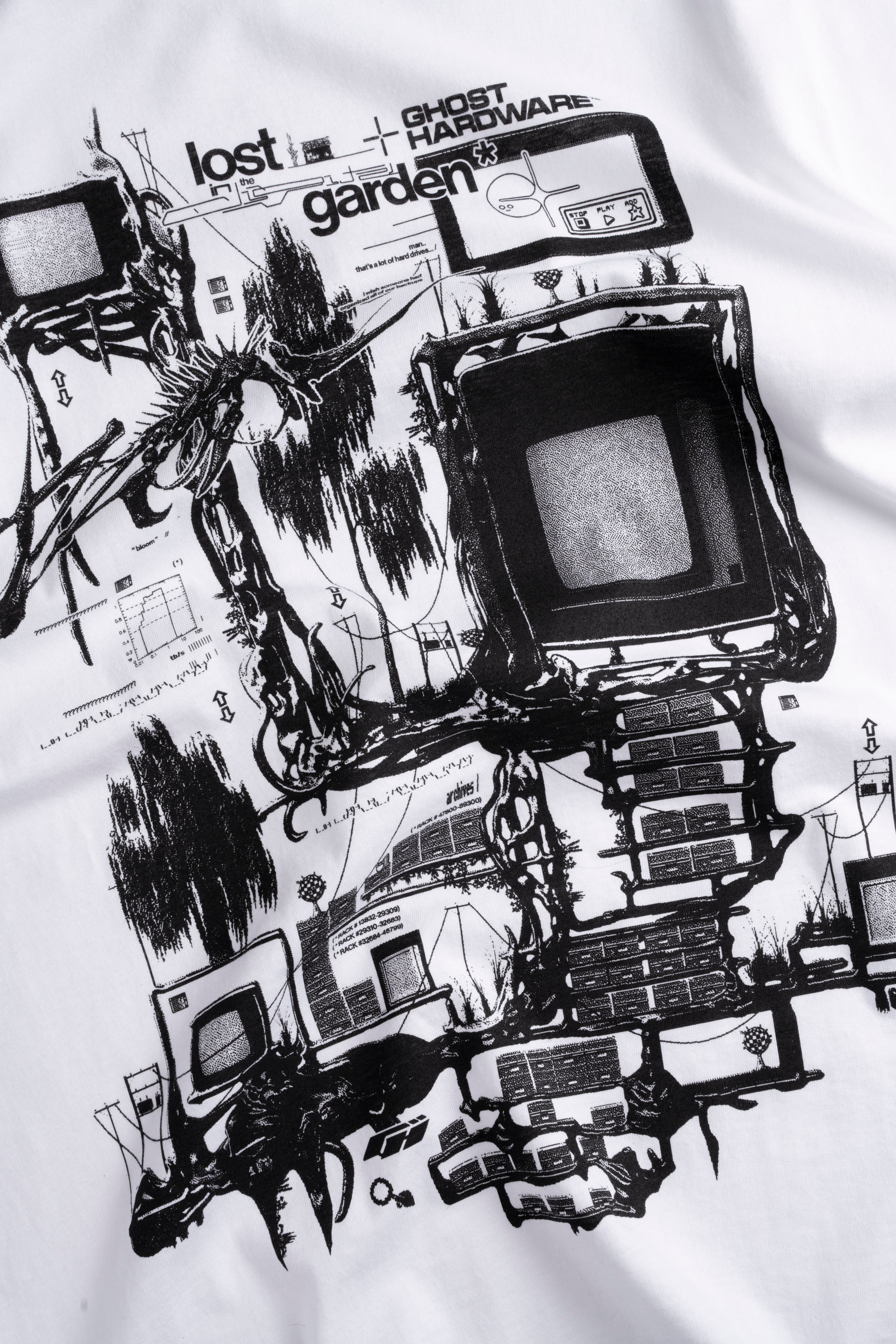 Archives [ basic ] Tee
