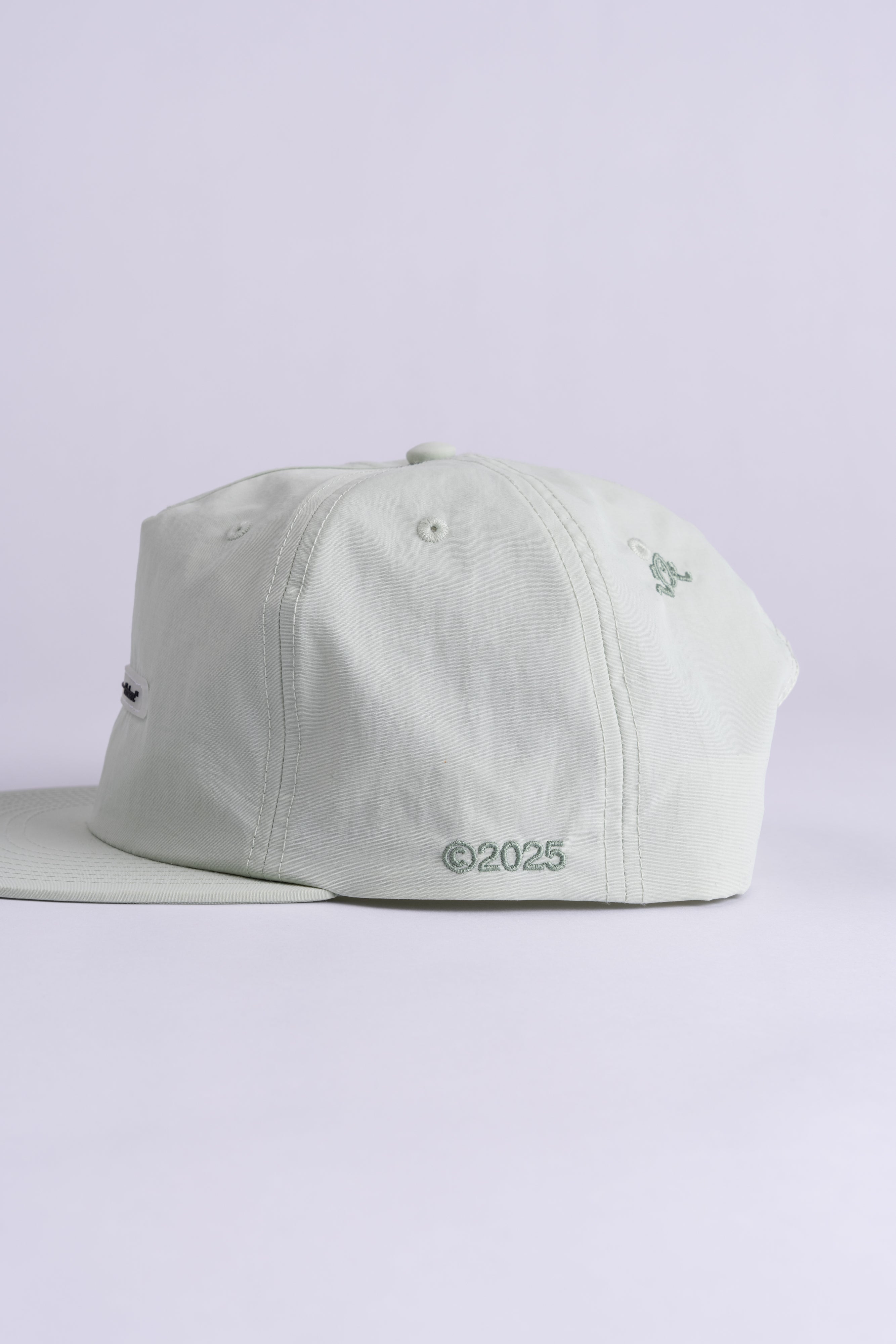 Resistance Unstructured Snapback