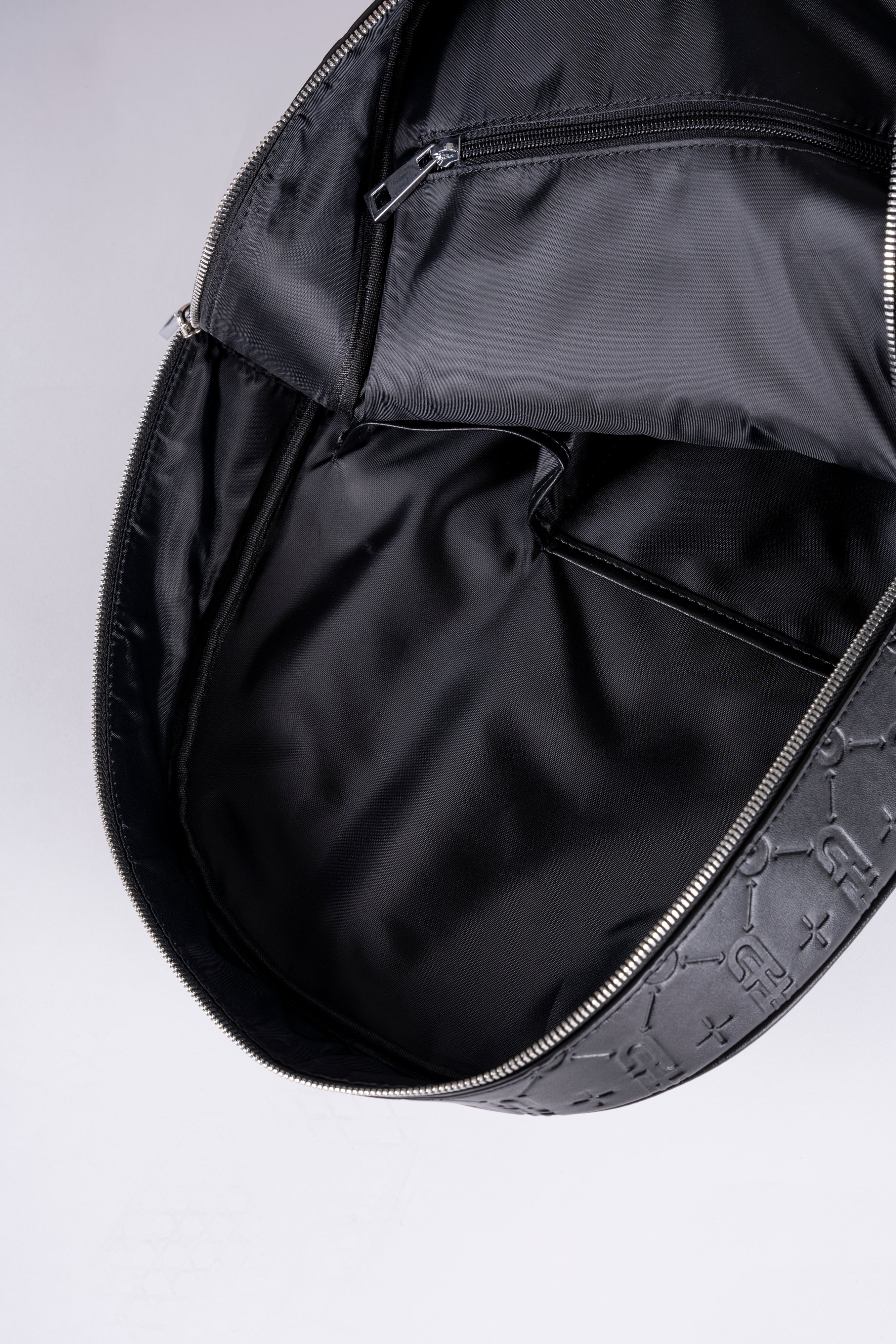 Genesis Backpack ( 01 )