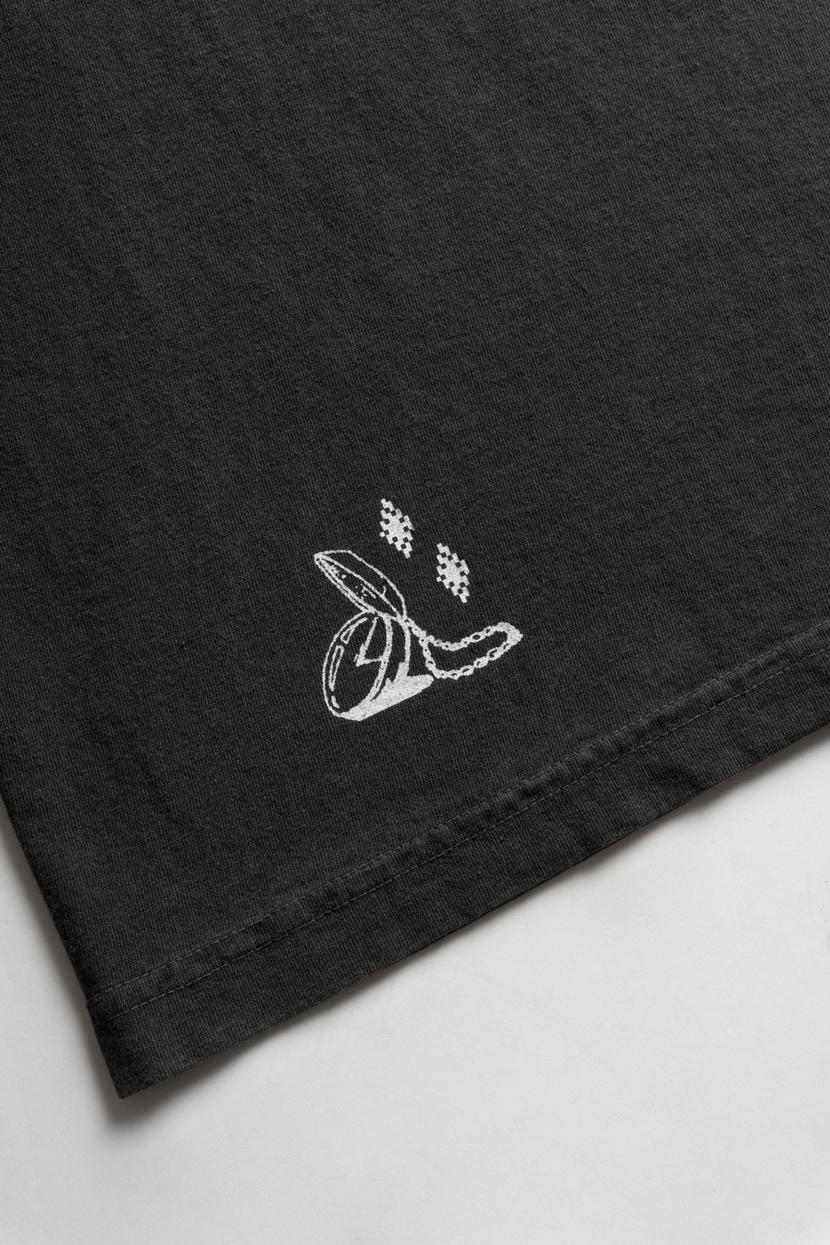 Confession L/S [ patch ] Tee