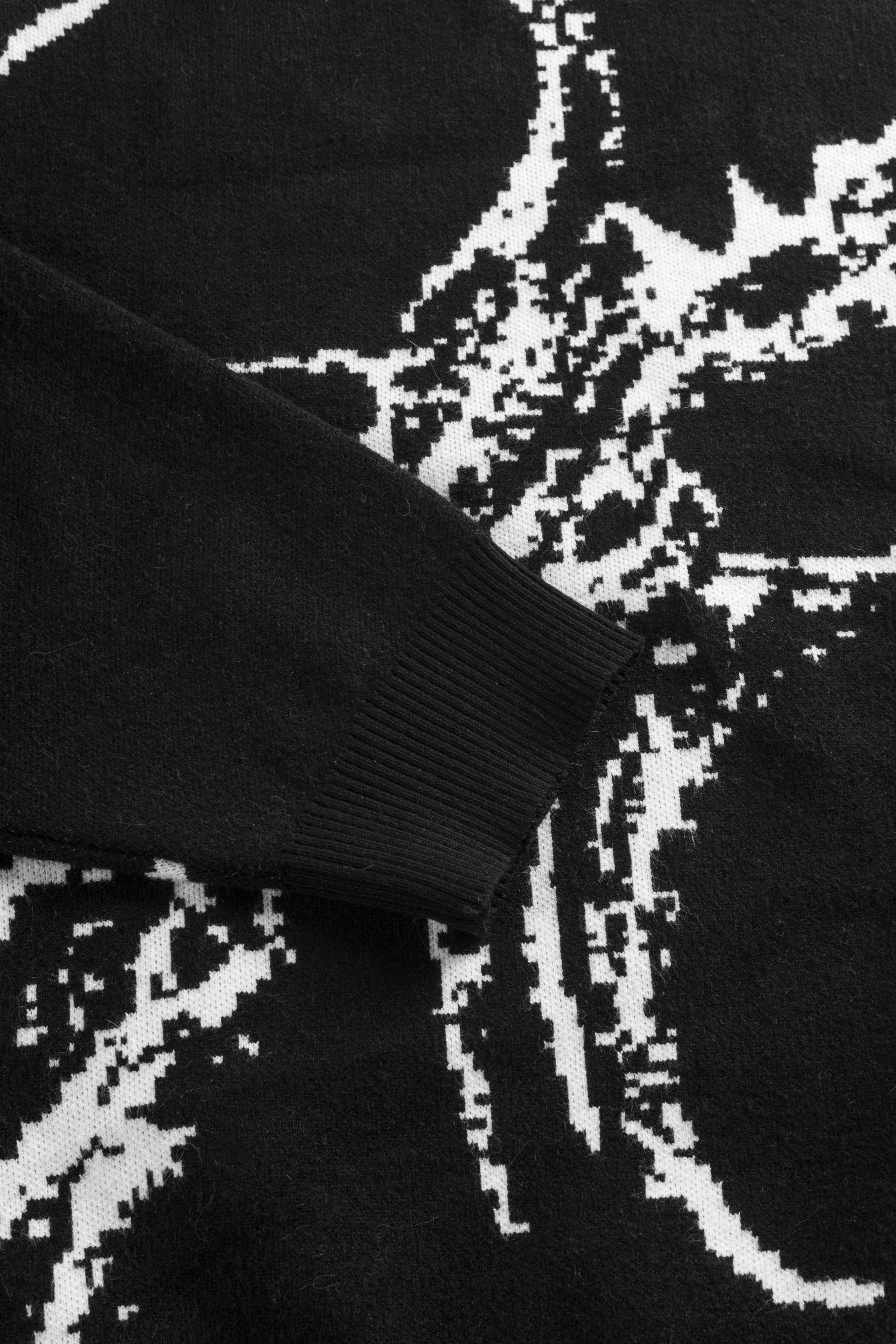 Night Shift [ patch ] Sweater