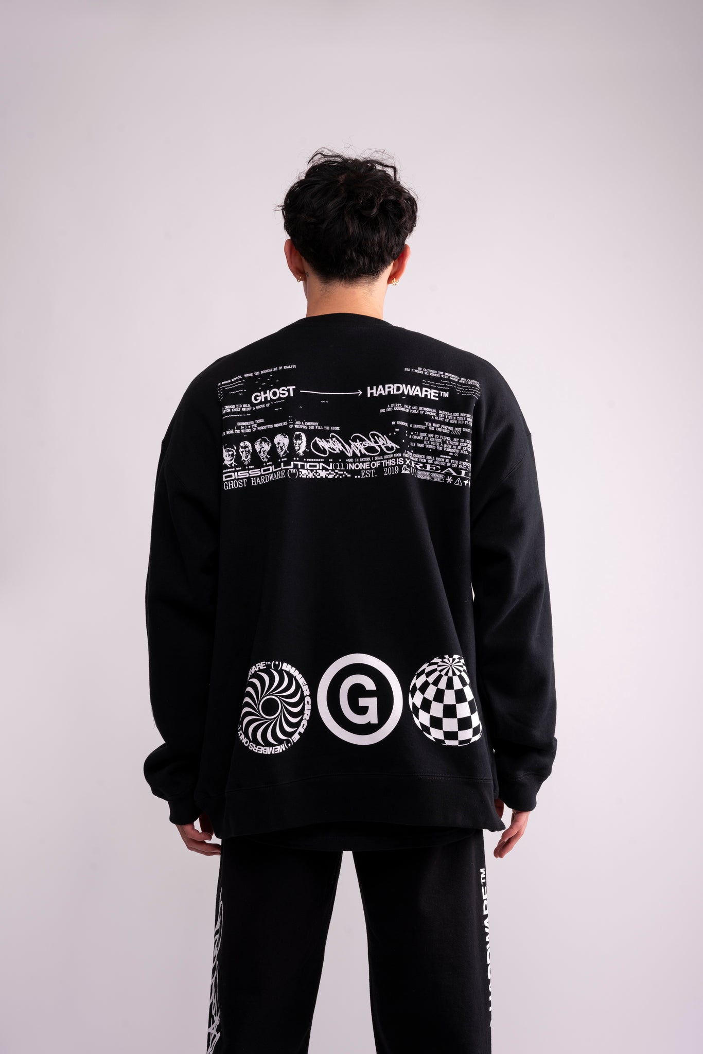 Dissolution [ patch ] [ B ] Crewneck