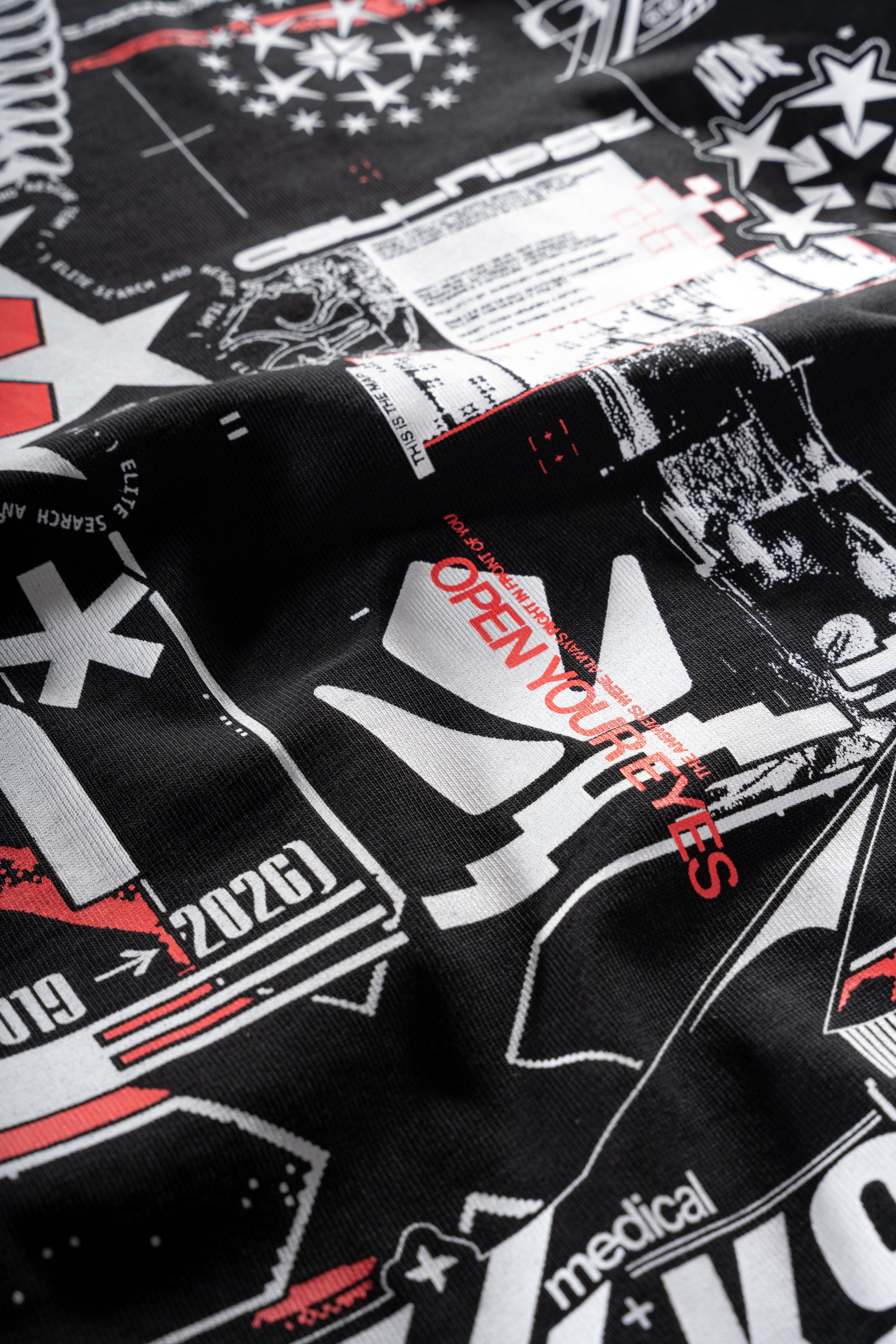 Collapse [ A3 ] Tee