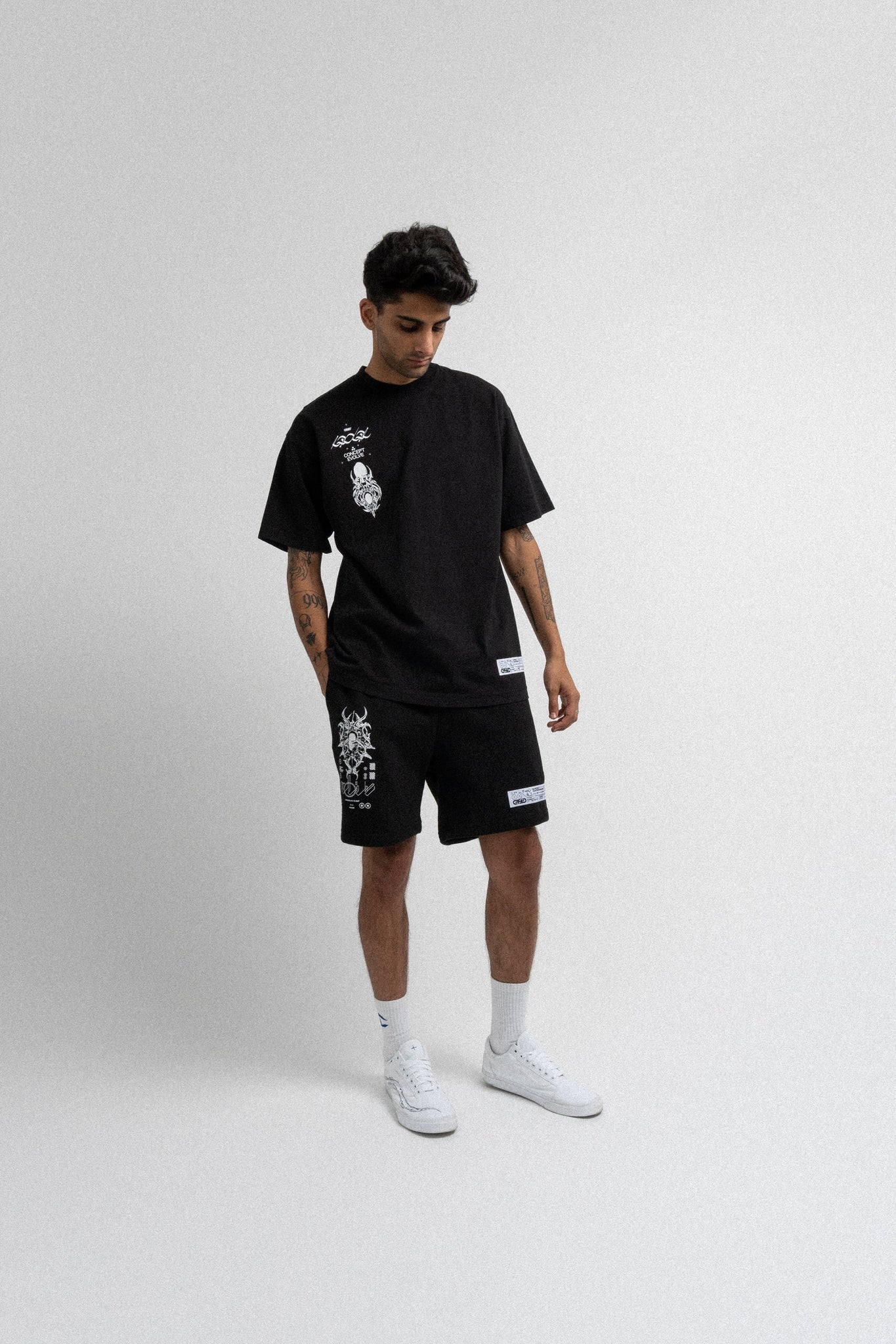 Evolve [ patch ] Tee