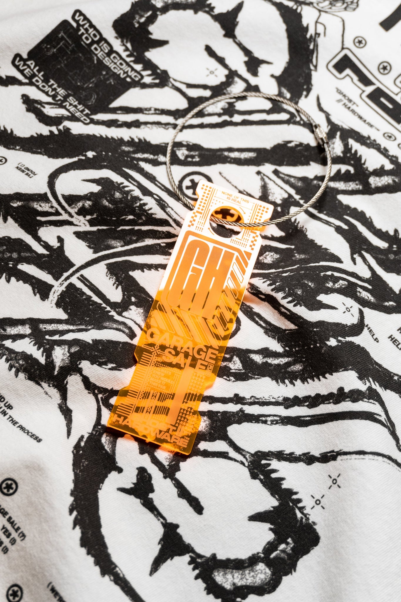 Room999 Tee